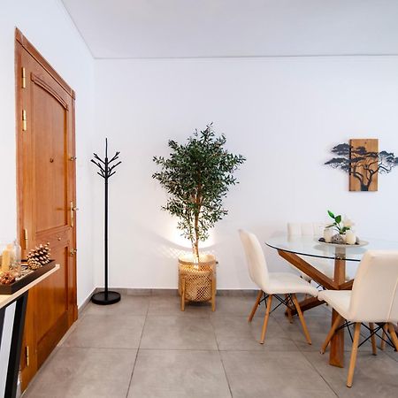 Michael'S Seaside Homely Apartment In バルキザ エクステリア 写真